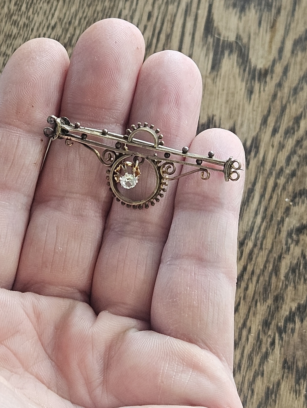 Antique Edwardian Gold Bar Brooch with Stone Unmarked - Picture 3 of 8